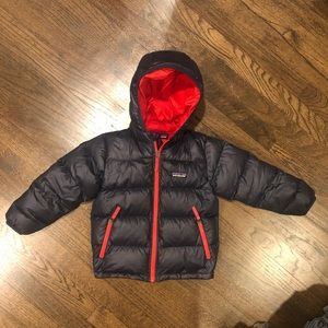 Navy Patagonia jacket